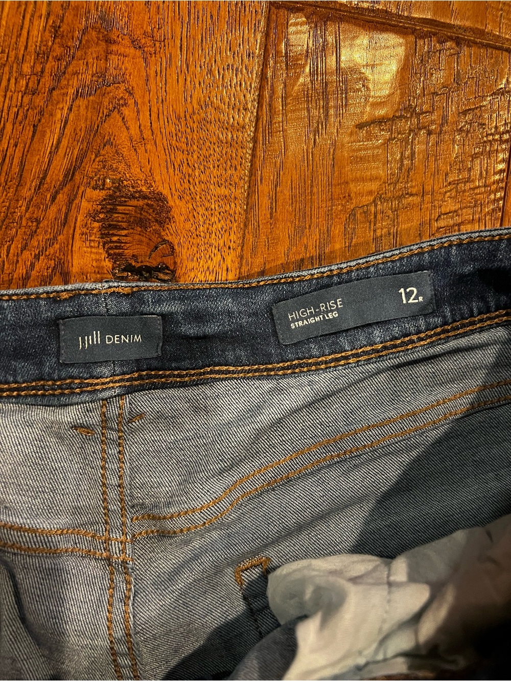 J. Jill Women Straight Leg Jeans in Dark Blue Wash - Picture 2 of 3